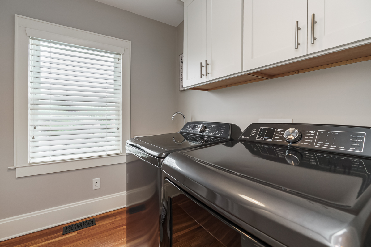 336 Reinhard Ave-44