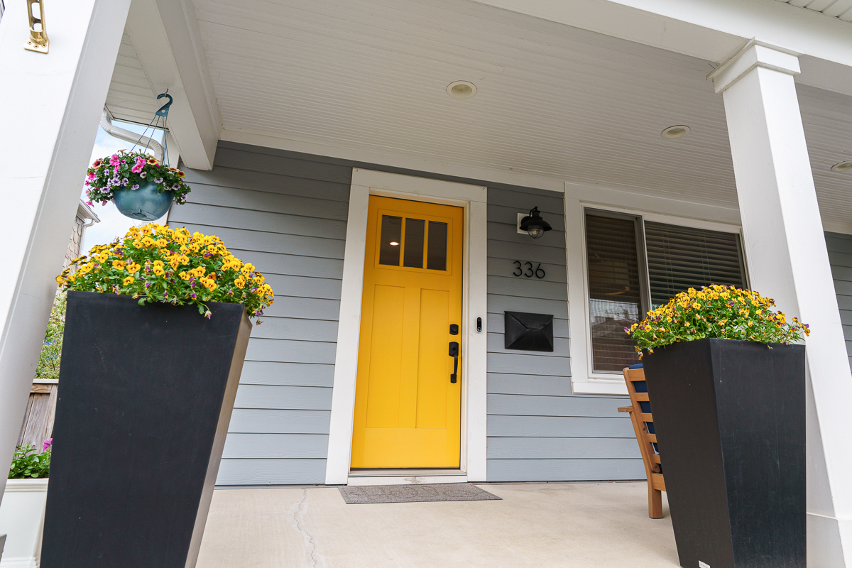 336 Reinhard Ave-8
