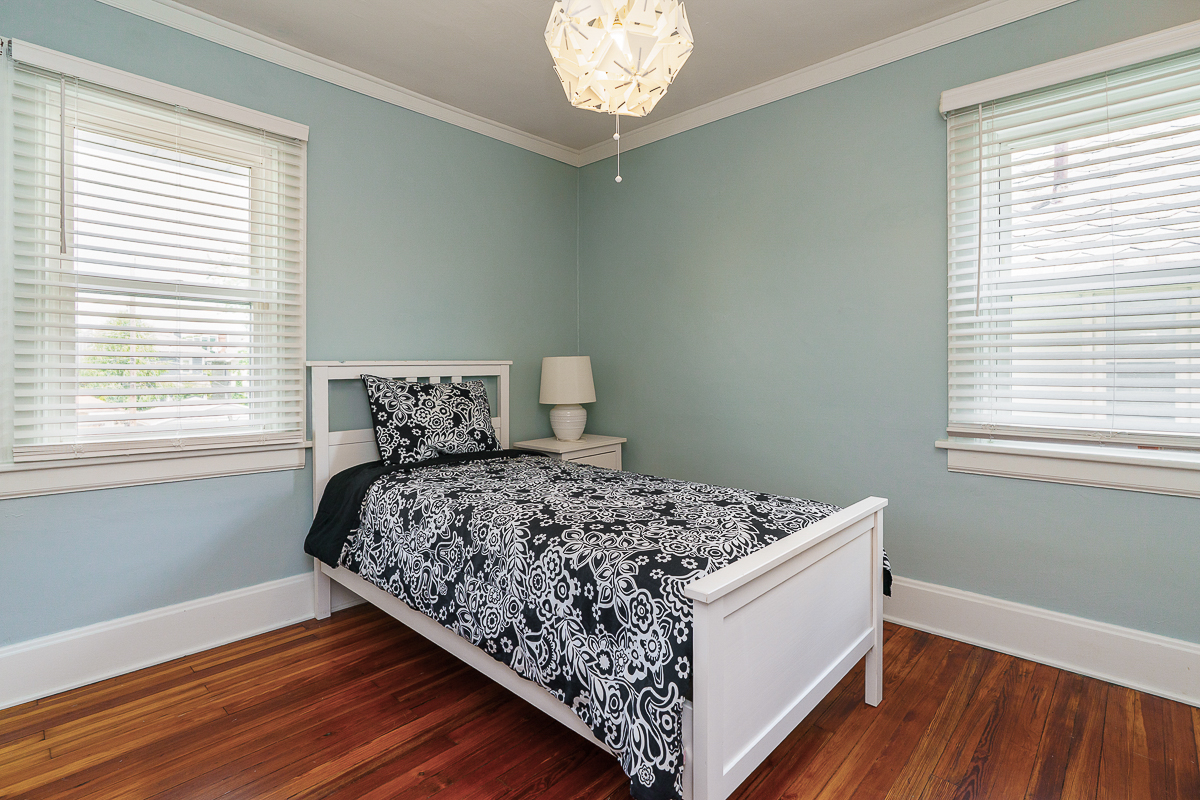 338 Sheldon Ave-45