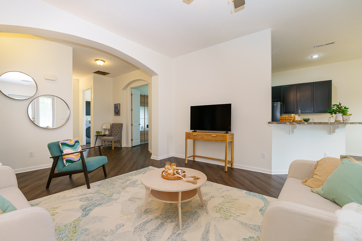 3679 Birkland Cir-17