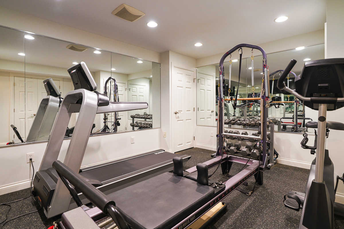 3836 Bentworth Ln-19