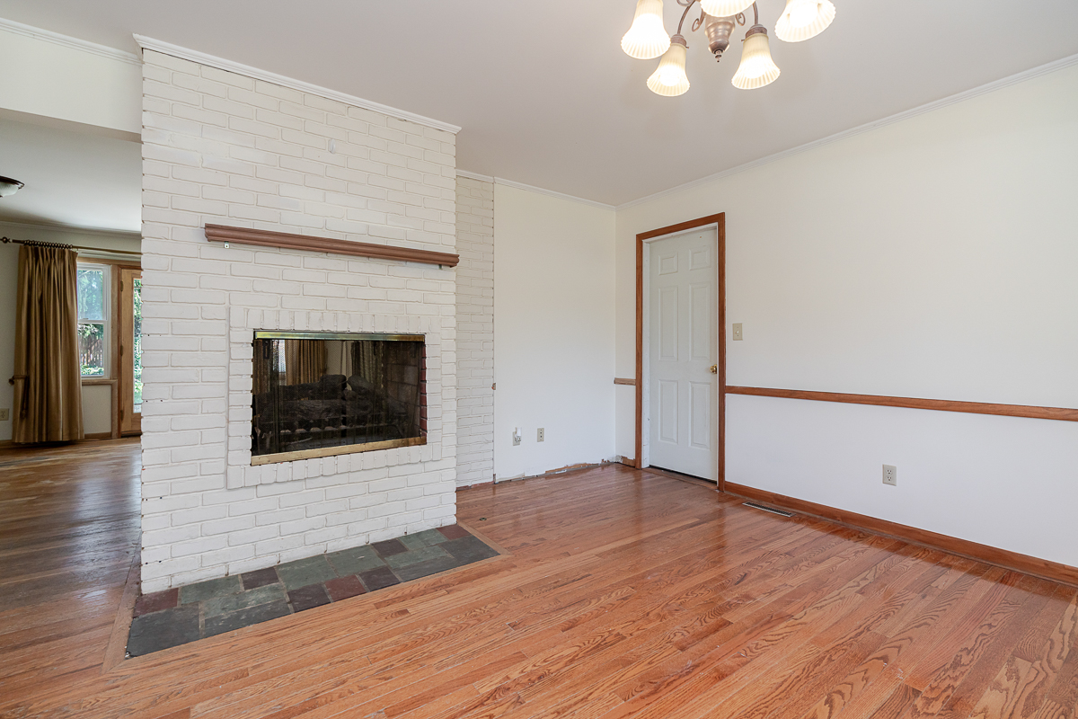 3920 Overdale Drive-19