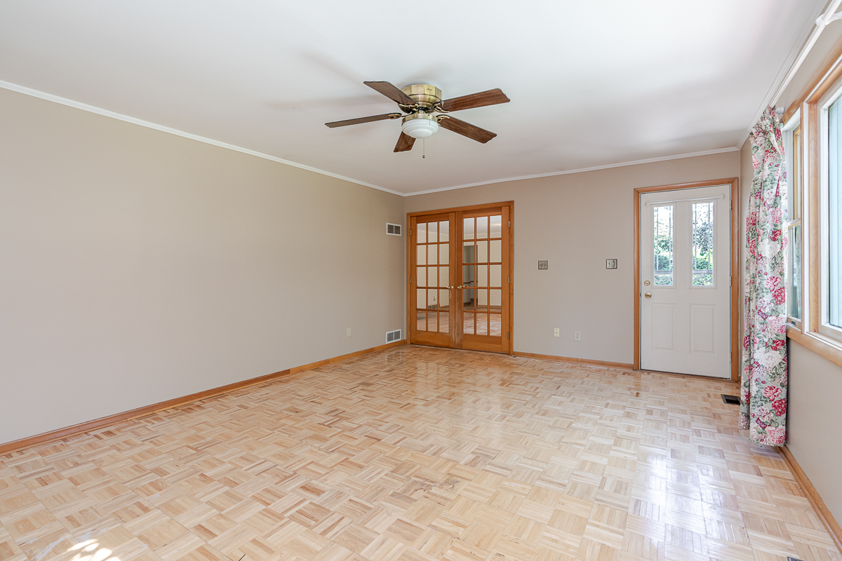 3920 Overdale Drive-21