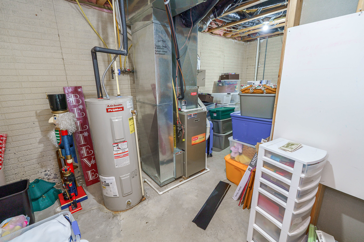 413 Westgreen Ln-22