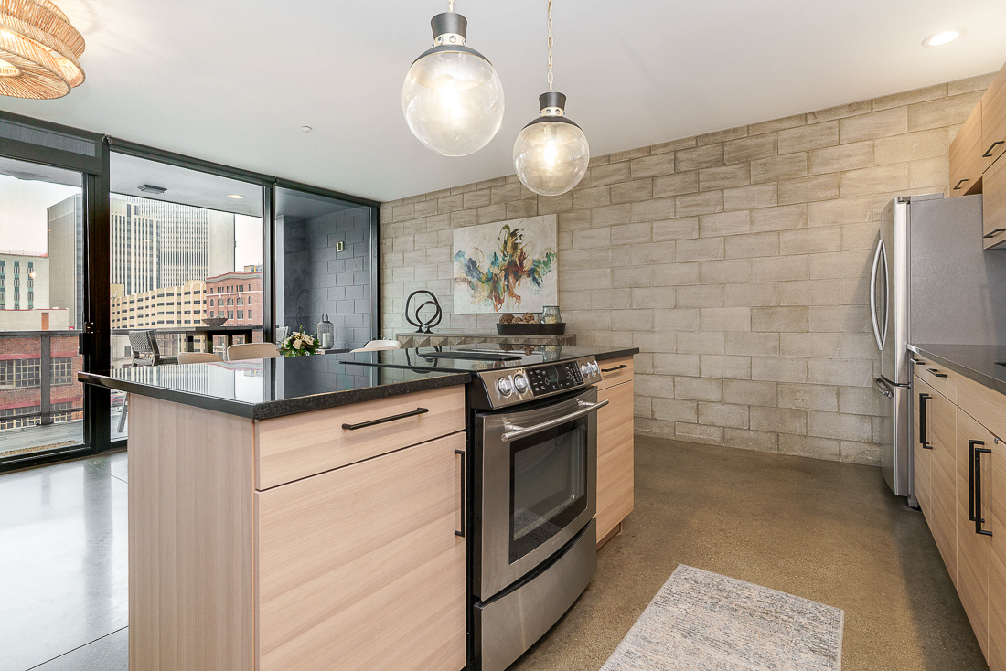 225 N 4th St #301-22