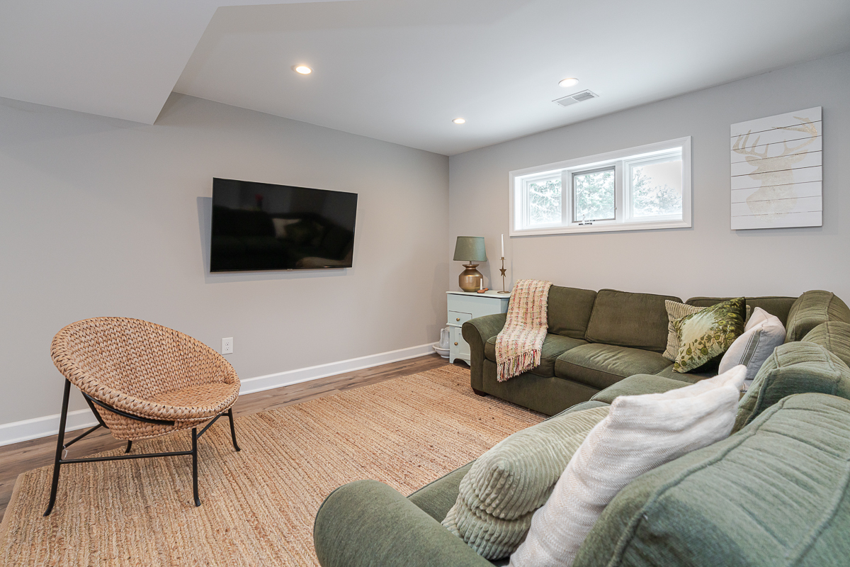 4316 Shire Cove Rd-18