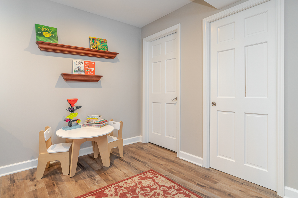 4316 Shire Cove Rd-26