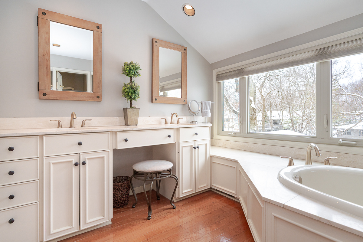 4316 Shire Cove Rd-54