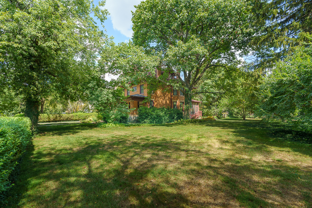 436 s Parkview Ave-12