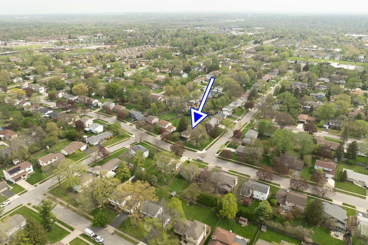 4818 Larwell Dr -3