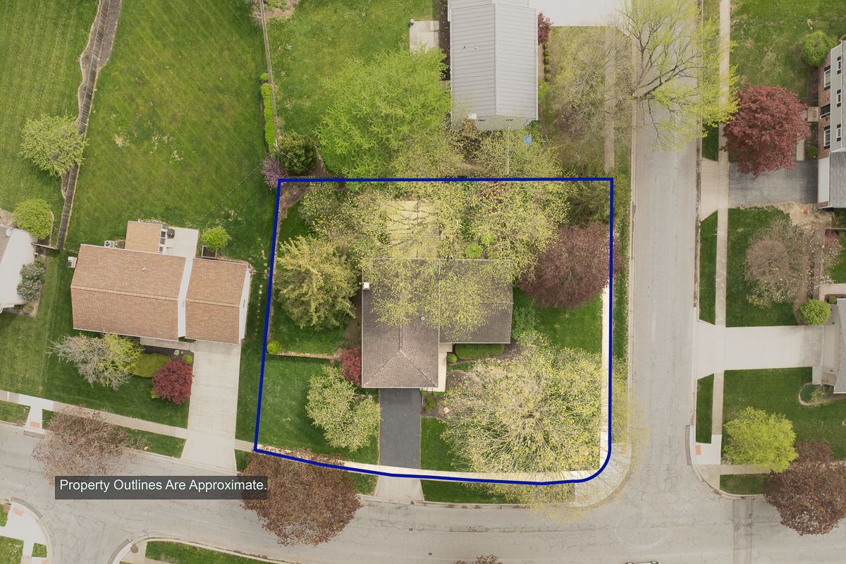 4818 Larwell Dr -5