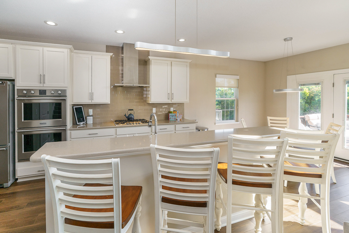 4880 Pinnacle Woods Dr-27