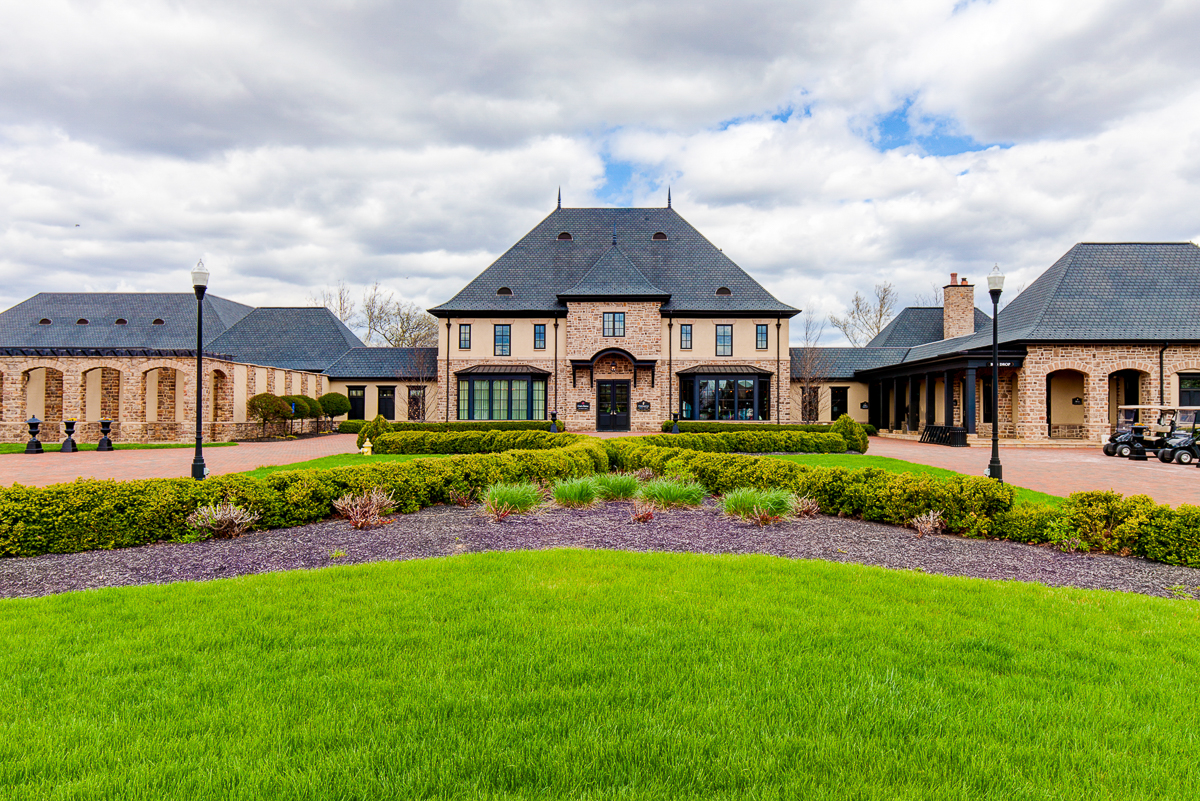 4880 Pinnacle Woods Dr-56