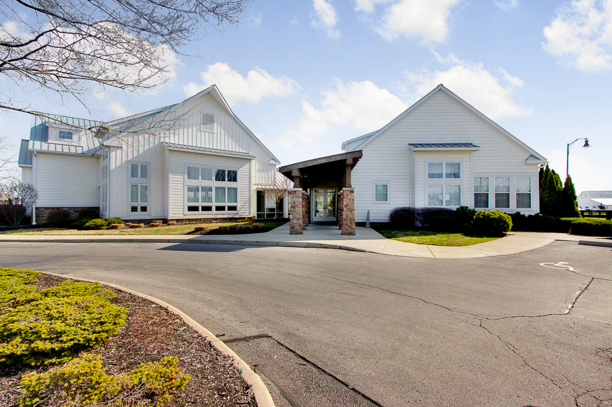 4880 Pinnacle Woods Dr-59