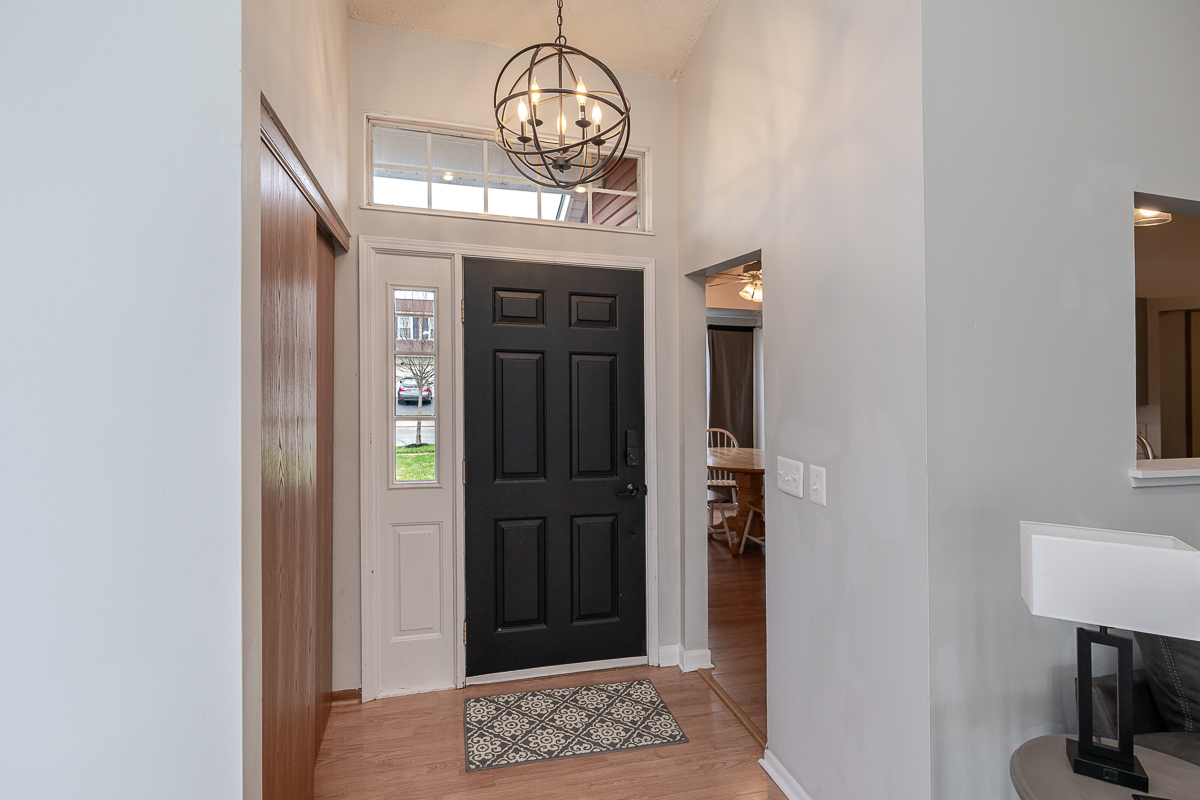 4976 Silver Bow Dr-17