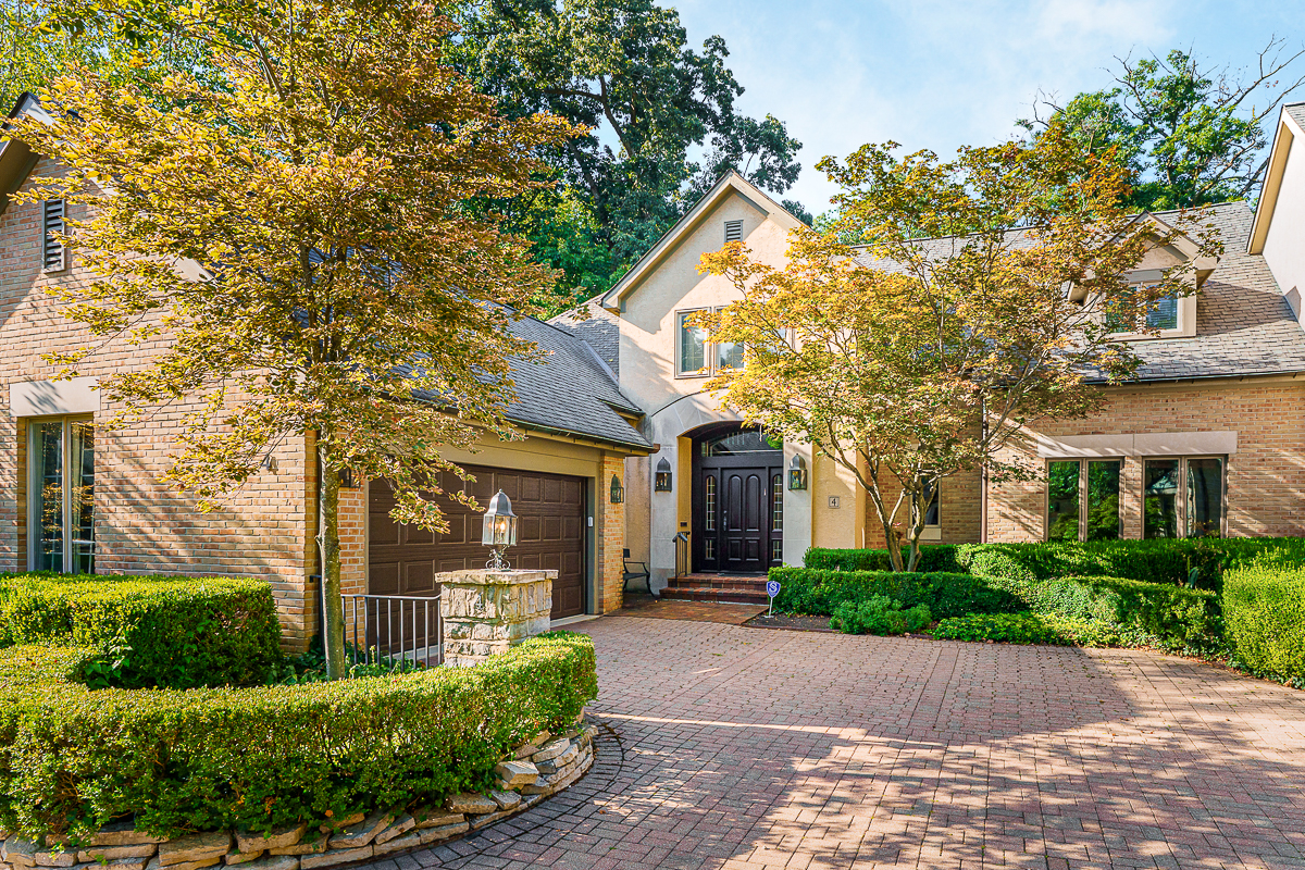 4 Lyonsgate (1 of 1)