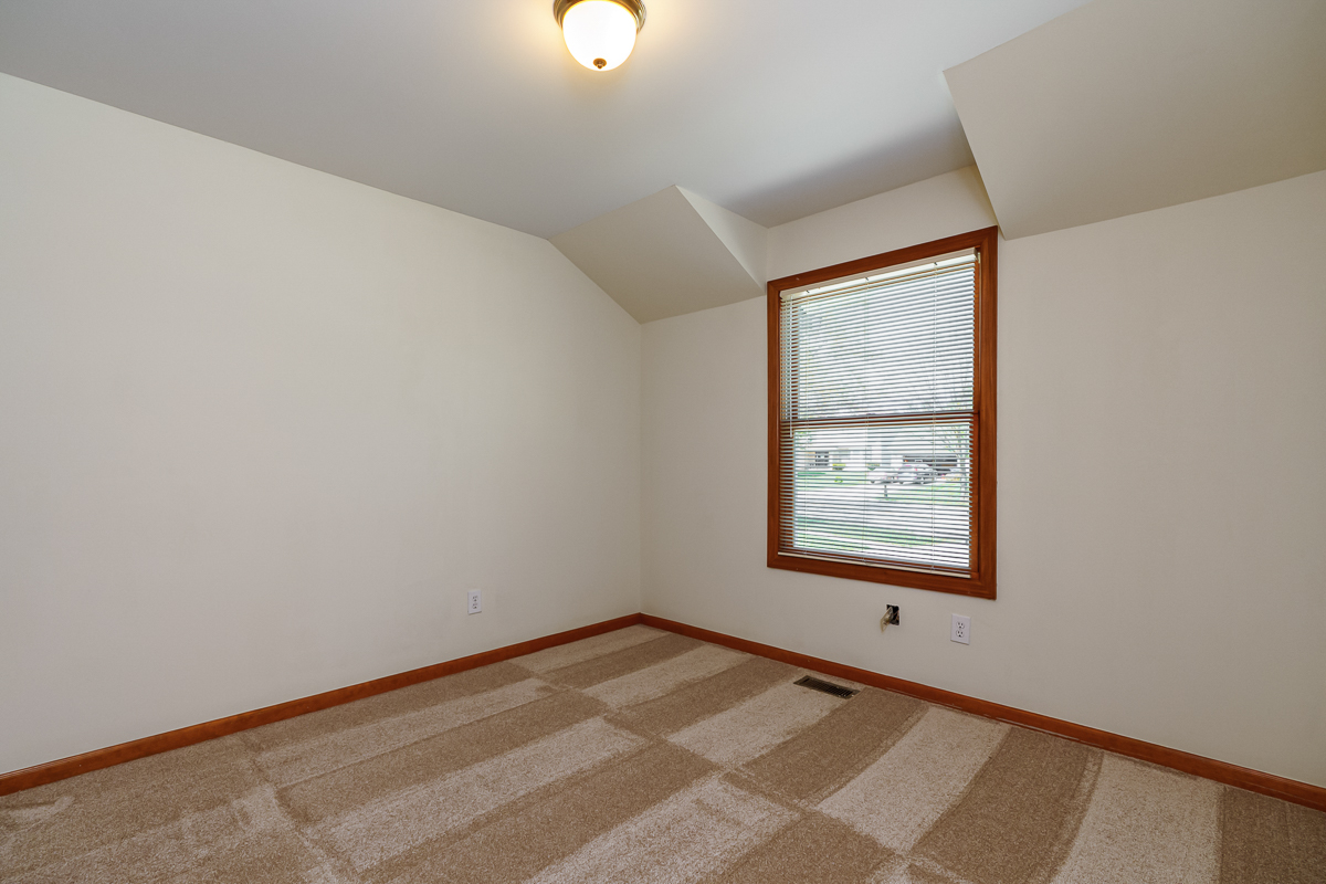 5641 Davidson Rd-20