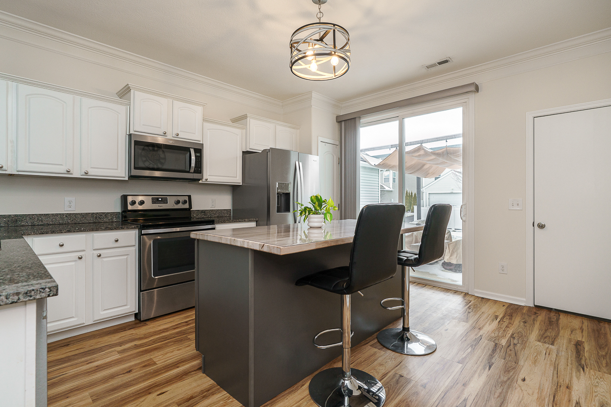 5792 Buckhannon St-13