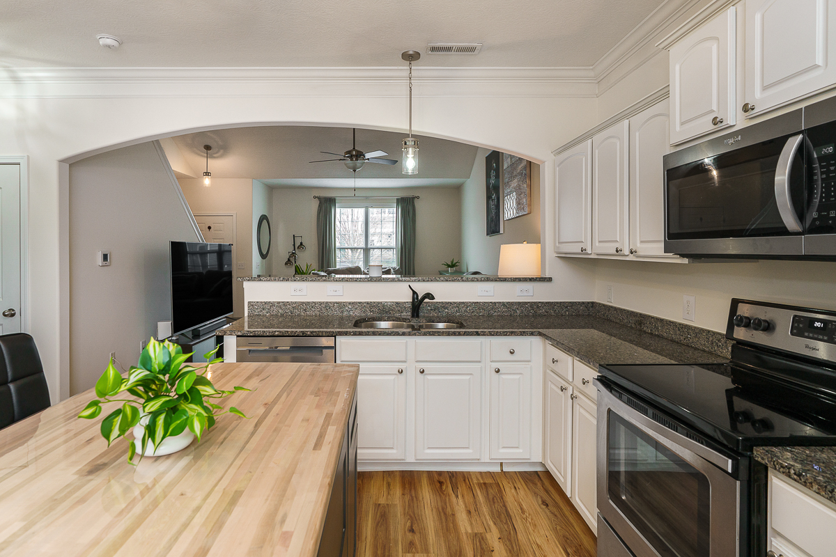 5792 Buckhannon St-18