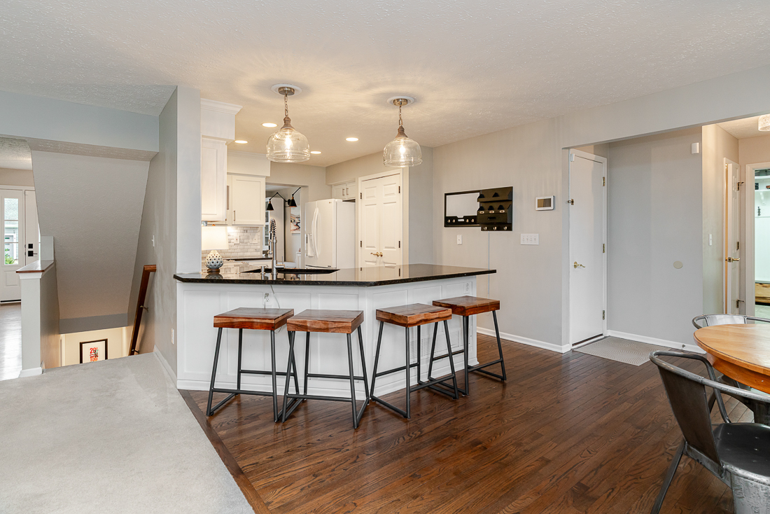 5794 Burnett Dr. N -26