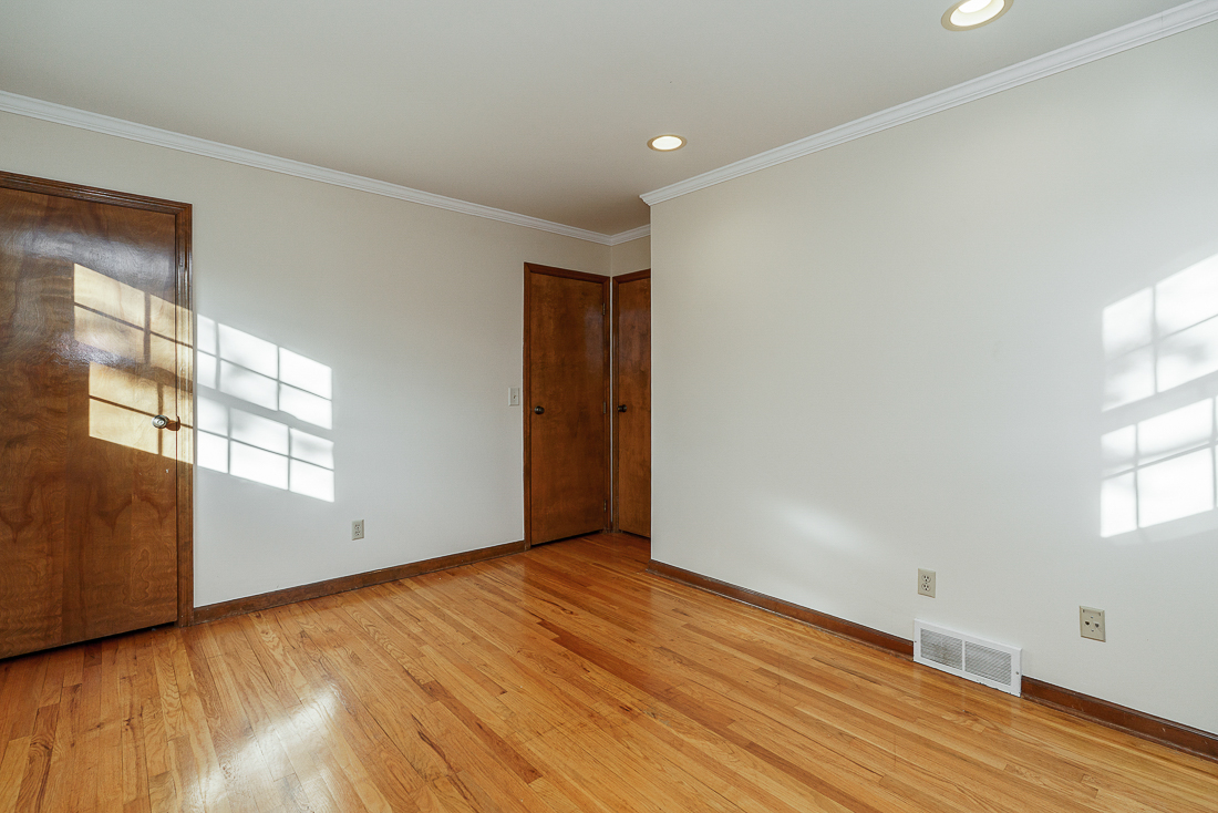 5975 Rocky Rill Rd-35