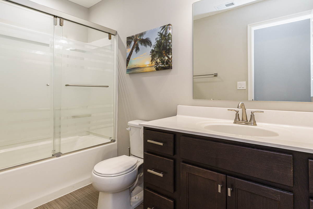 6090 Windcliff Dr-44