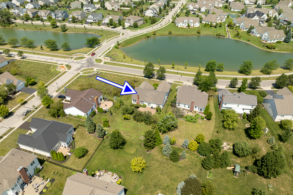 6177 Woodsview Way-5