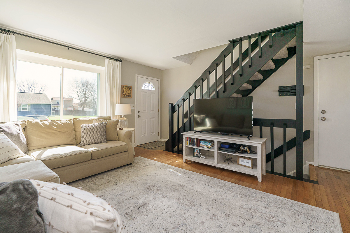 6180 Greenhaven Ave-17