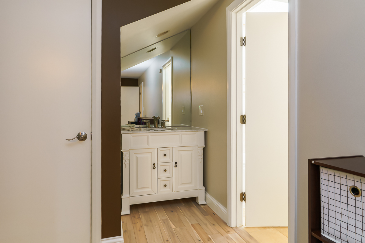 630 Woods Hollow Ln-87