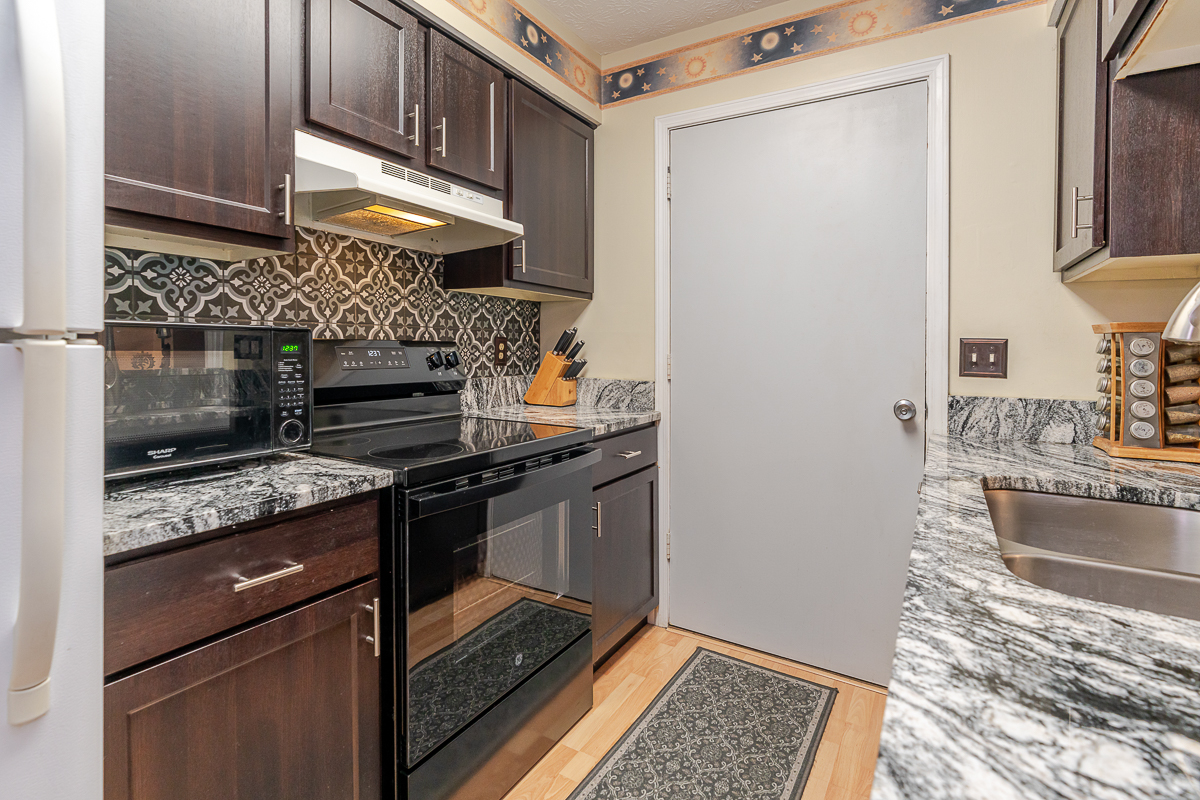 6326 Well Fleet Dr-22