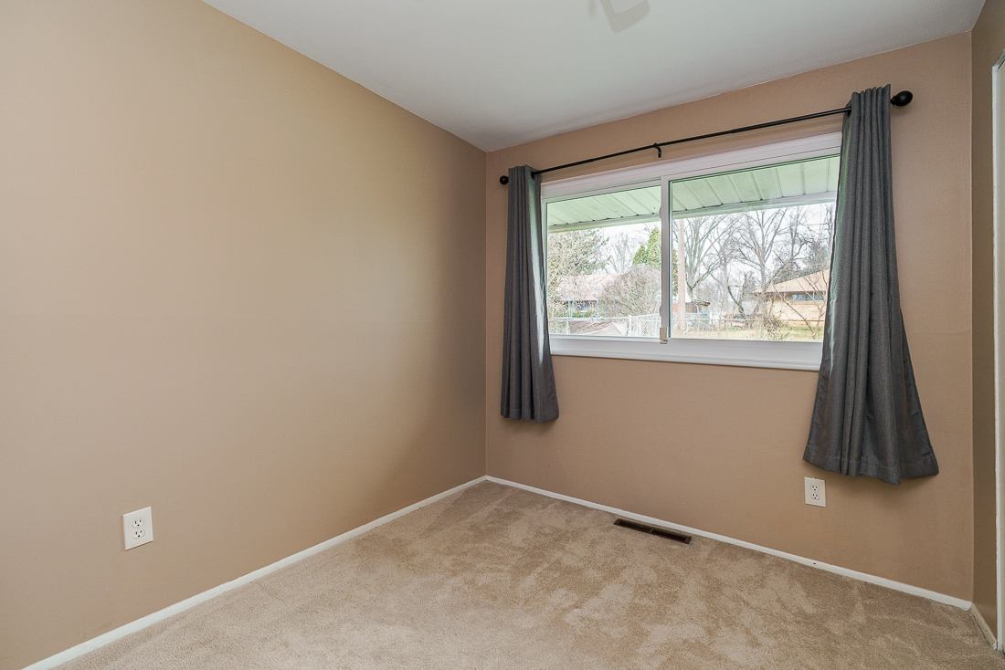 6328 Roselawn Ave-28