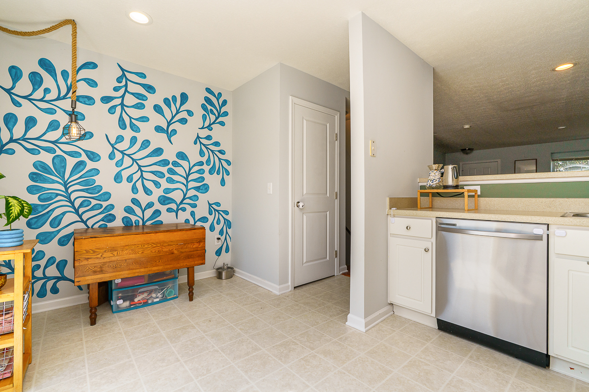 6335 Hares Ear Dr.-16