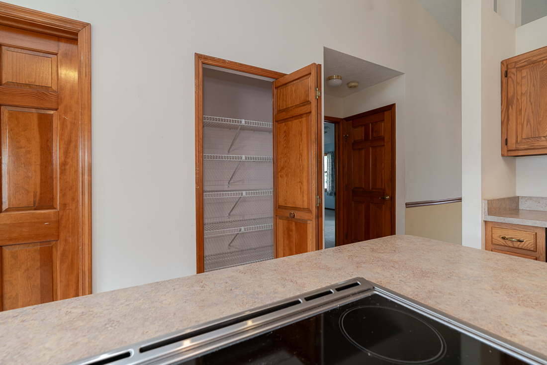 6392 CLAYPOOL Ct--23