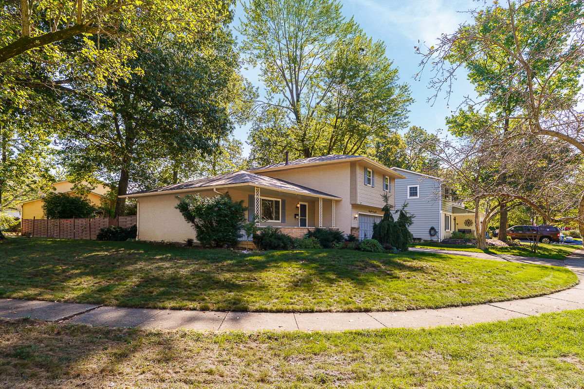 6496 Hearthstone Ave-2