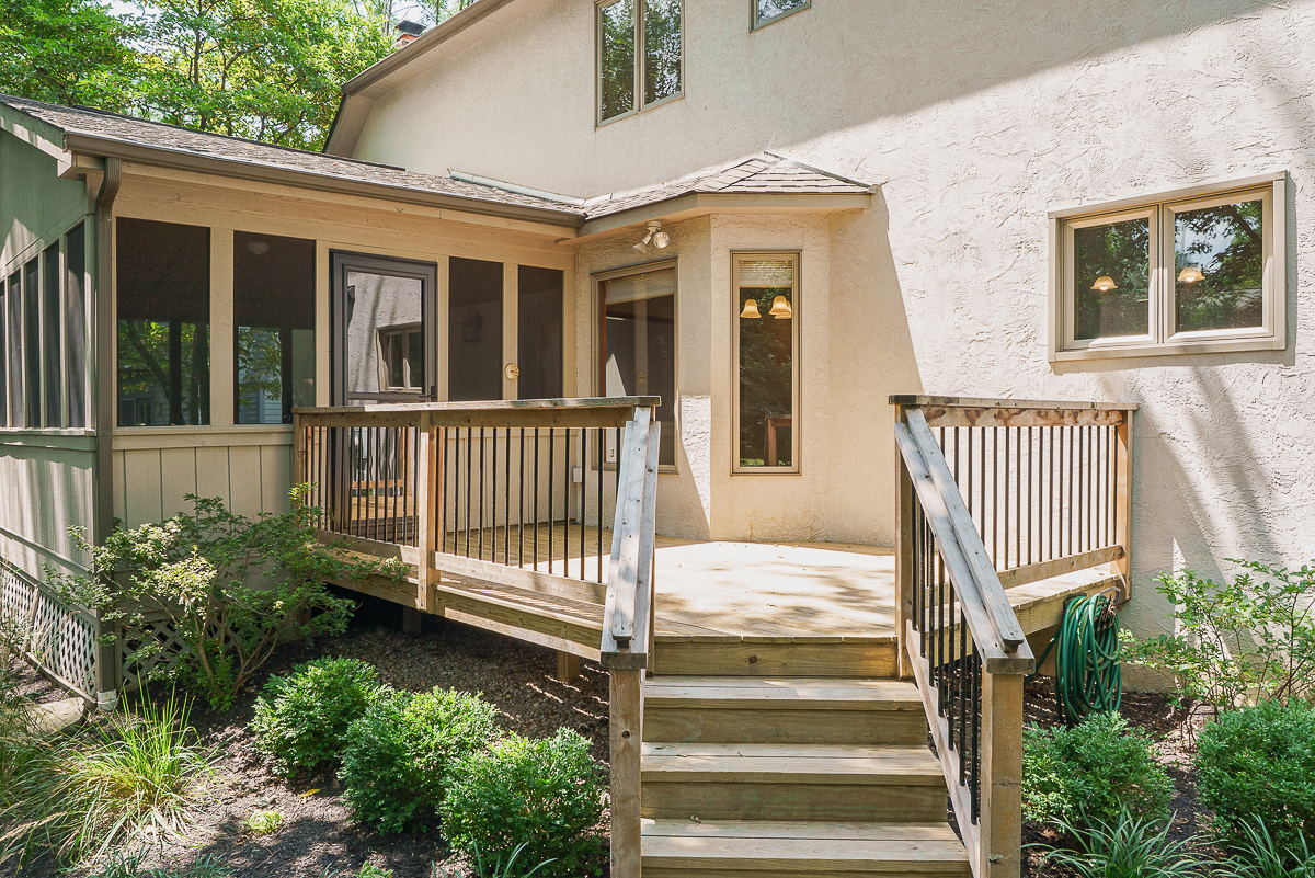 6730 Kensington Way-13