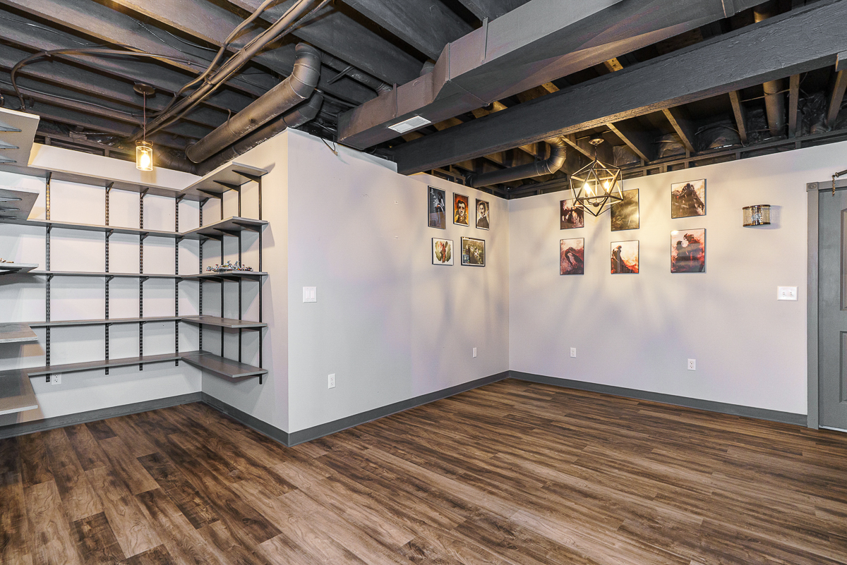 7365 Willowbush Dr-42