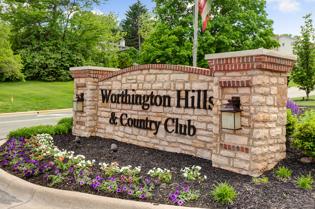 7439 Saunderlane Rd-43