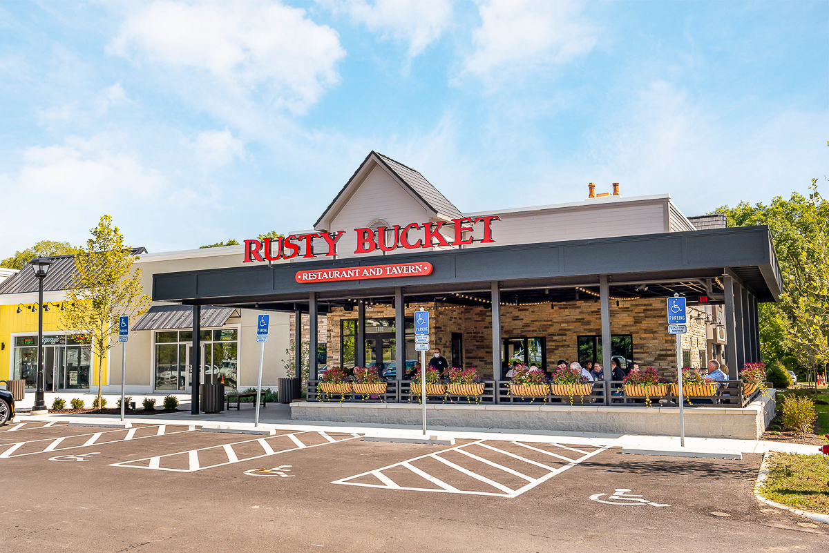 7439 Saunderlane Rd-44