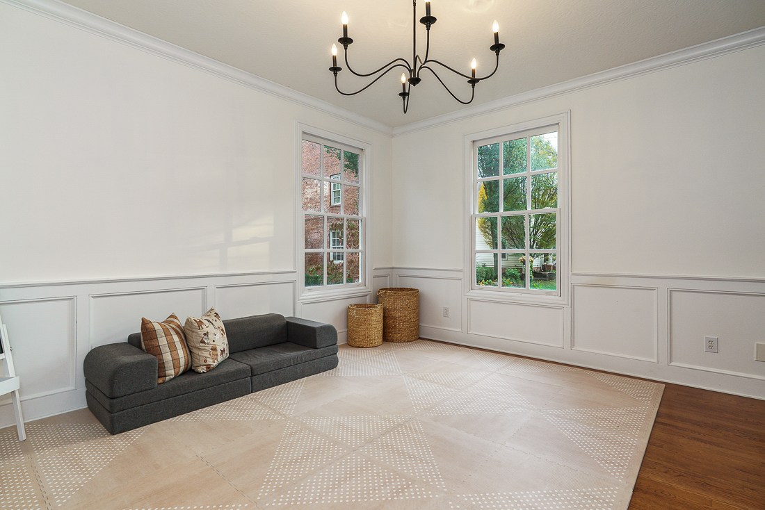 7444 Farmington Close-38