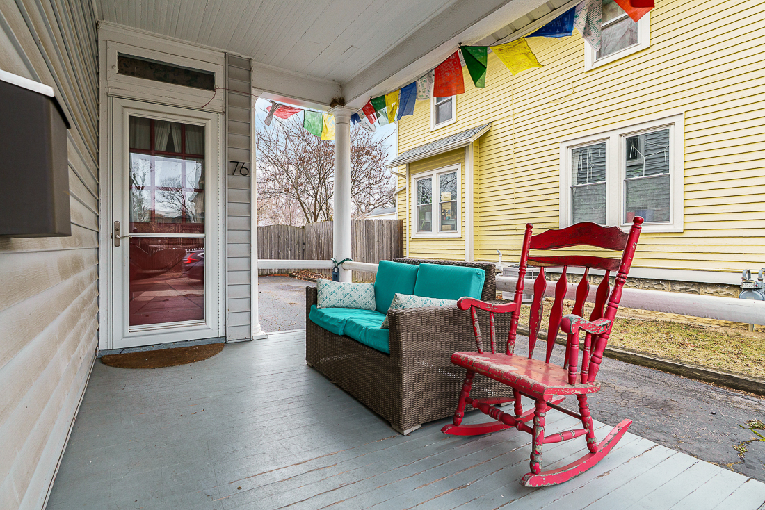 76 e Lakeview Ave-12