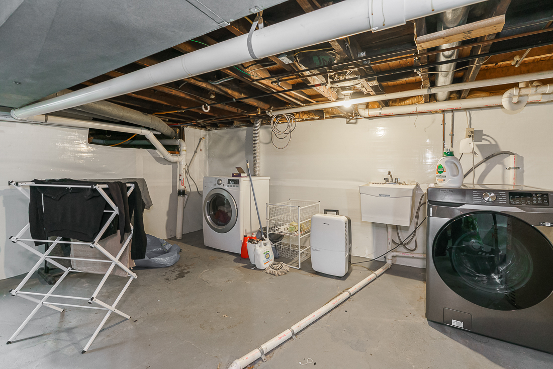 76 e Lakeview Ave-52