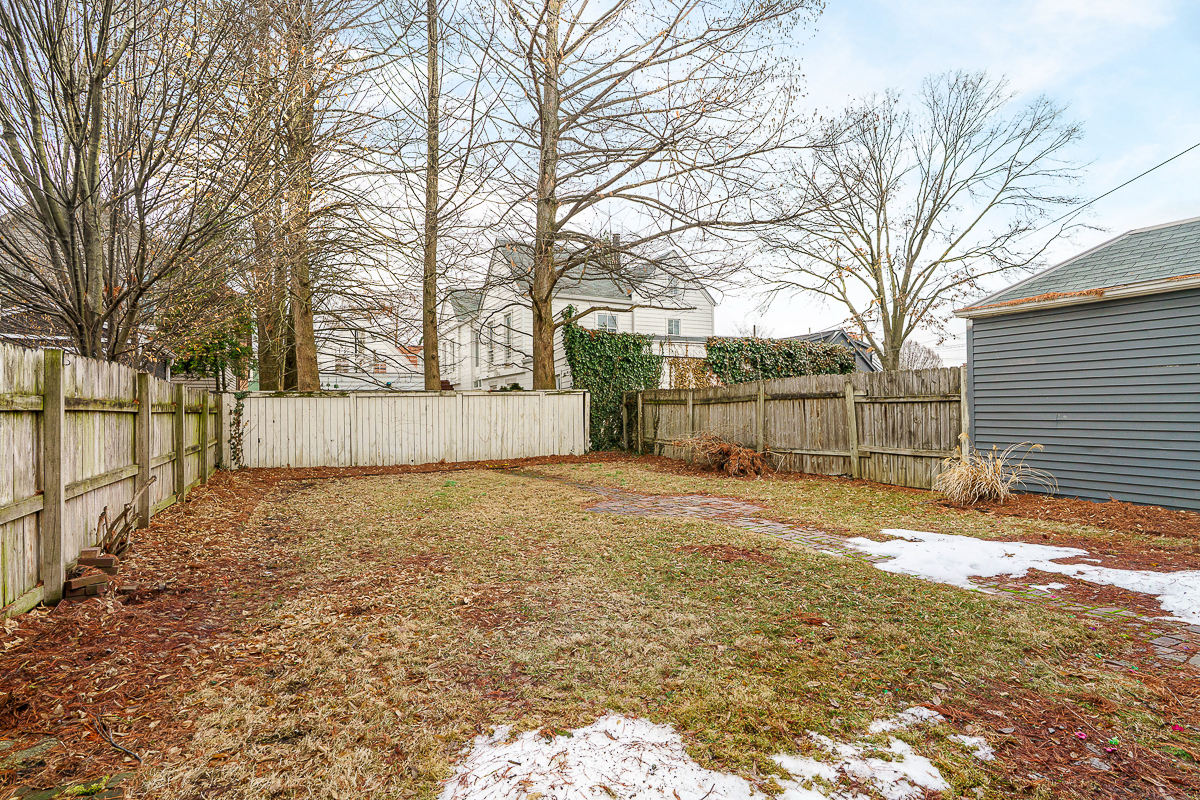 795 Mohawk St Unit B-5