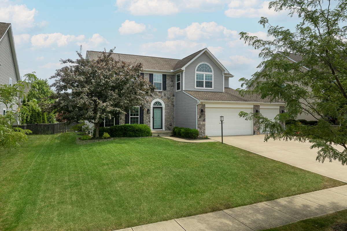 797 Oakley Dr-1