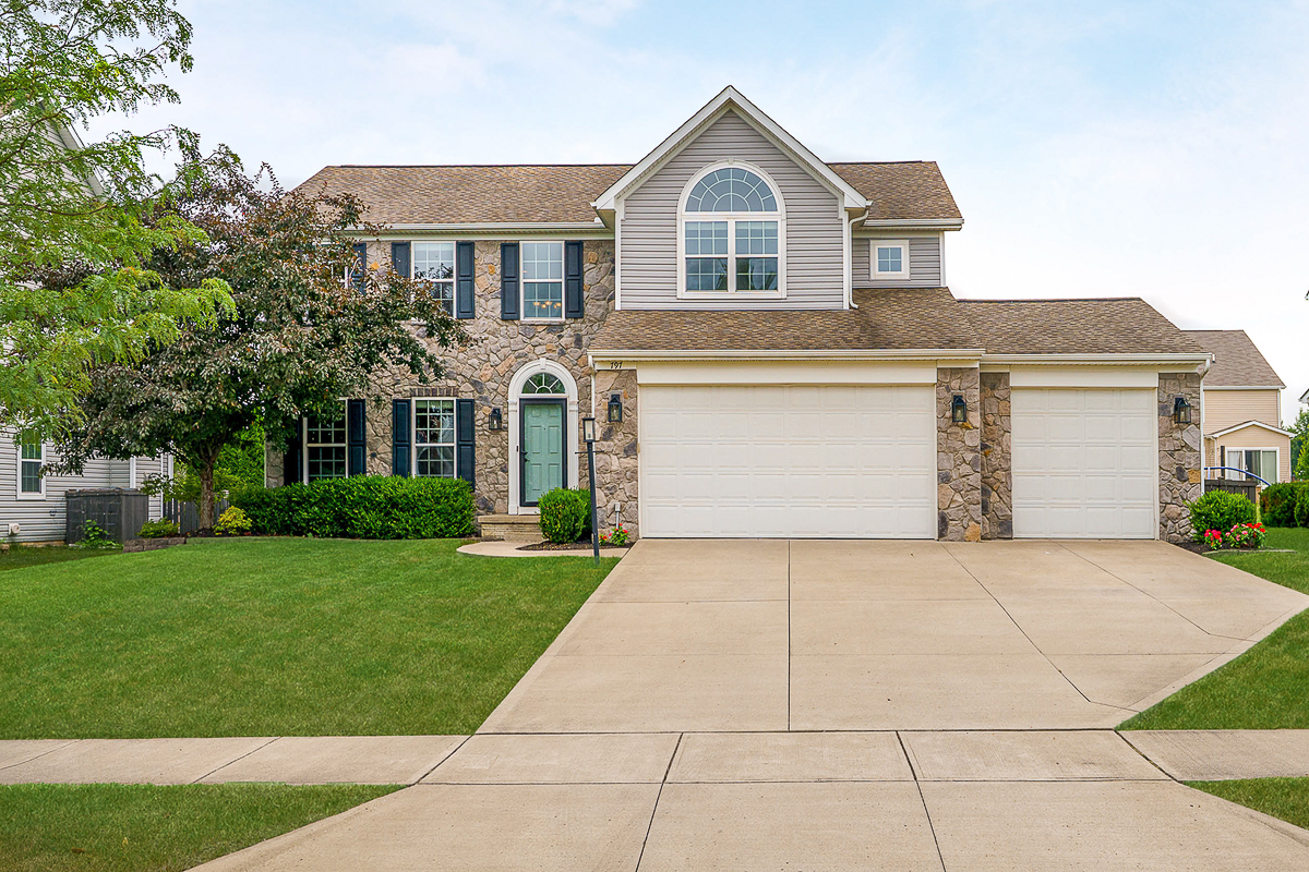 797 Oakley Dr-2