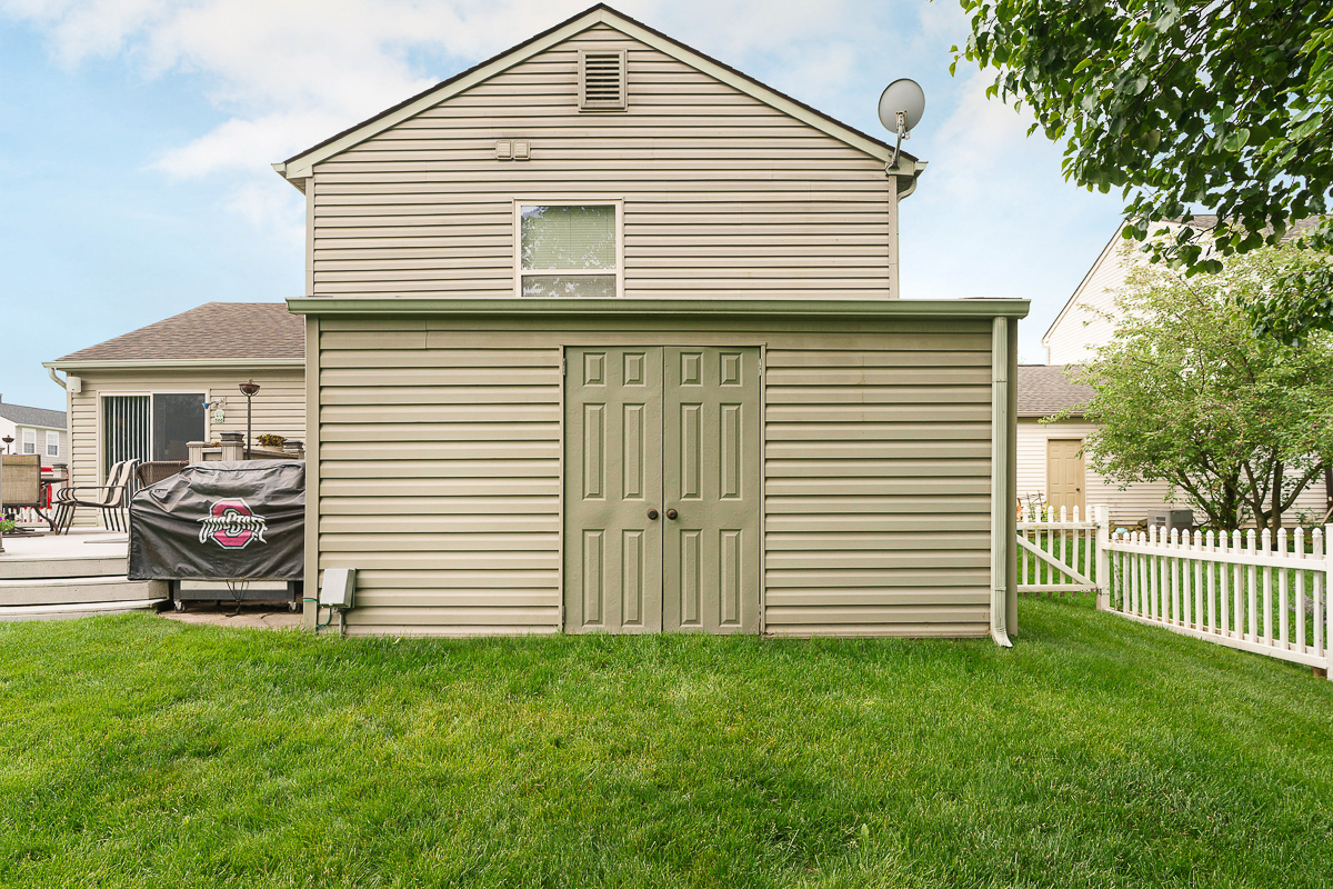 8126 Mandalay Rd-15