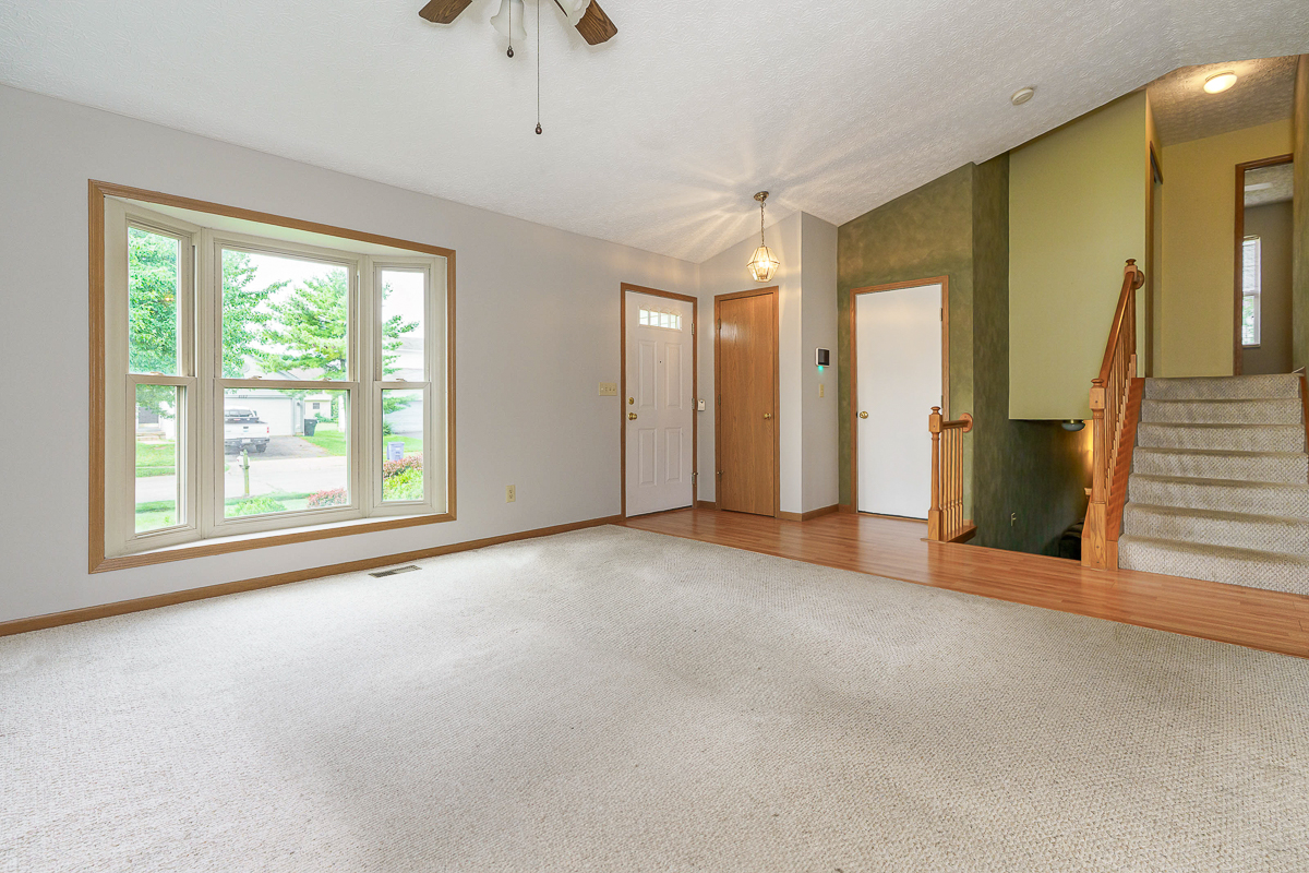 8126 Mandalay Rd-29