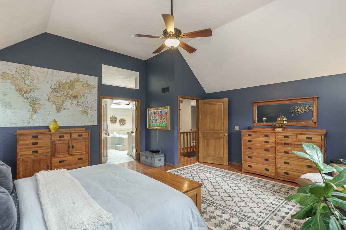 8176 Lake Bluff Ct-52