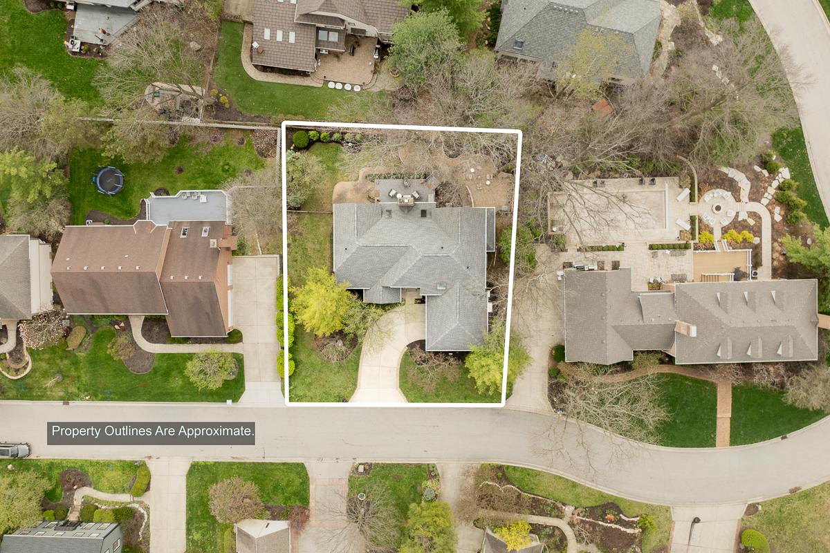 8176 Lake Bluff Ct-7