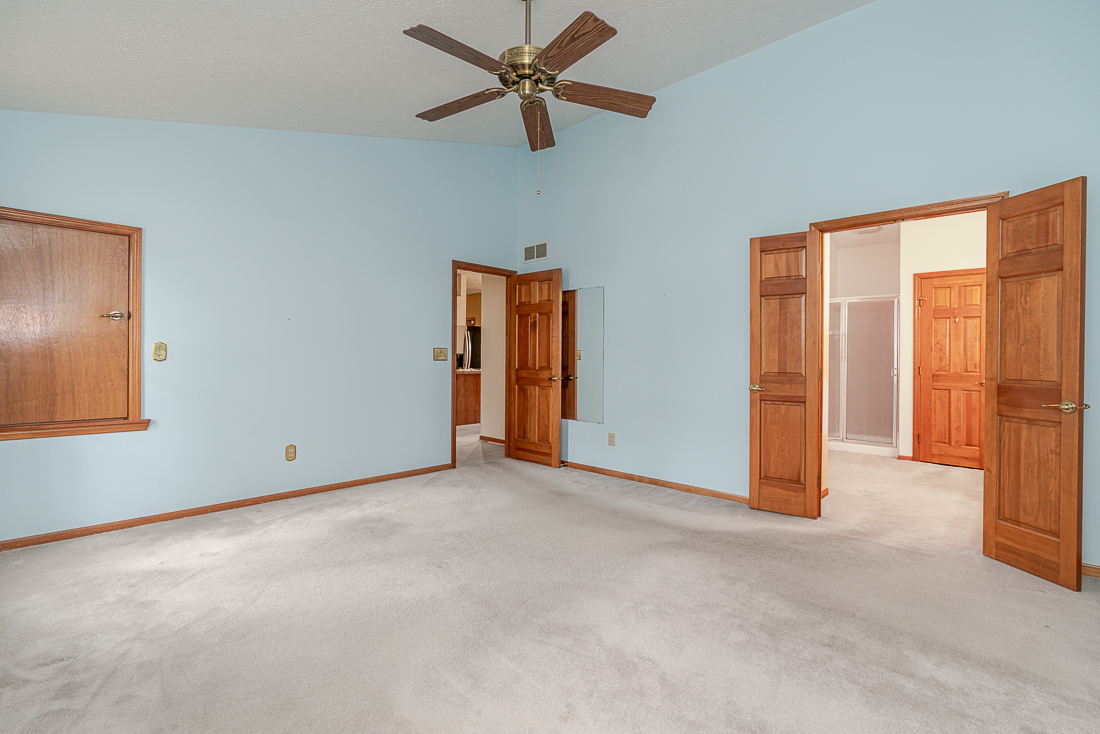 6392 CLAYPOOL Ct--28