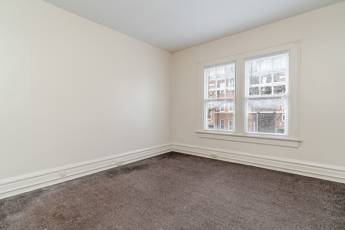 13 E Norwich Ave -15